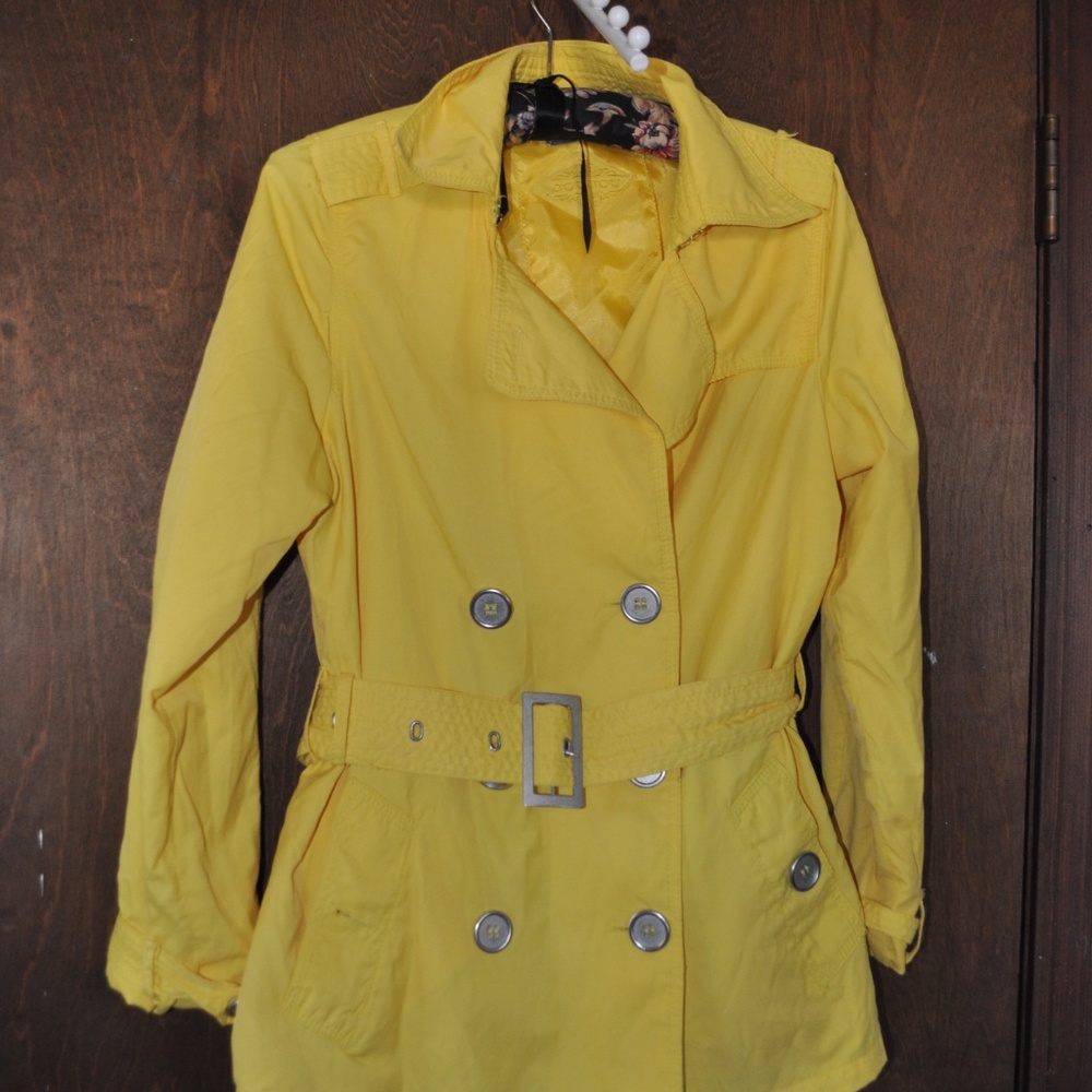 vtg JOU JOU Yellow Rain Jacket
